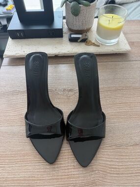 Schutz Patent Leather Slide Sandals in Black- Size 8